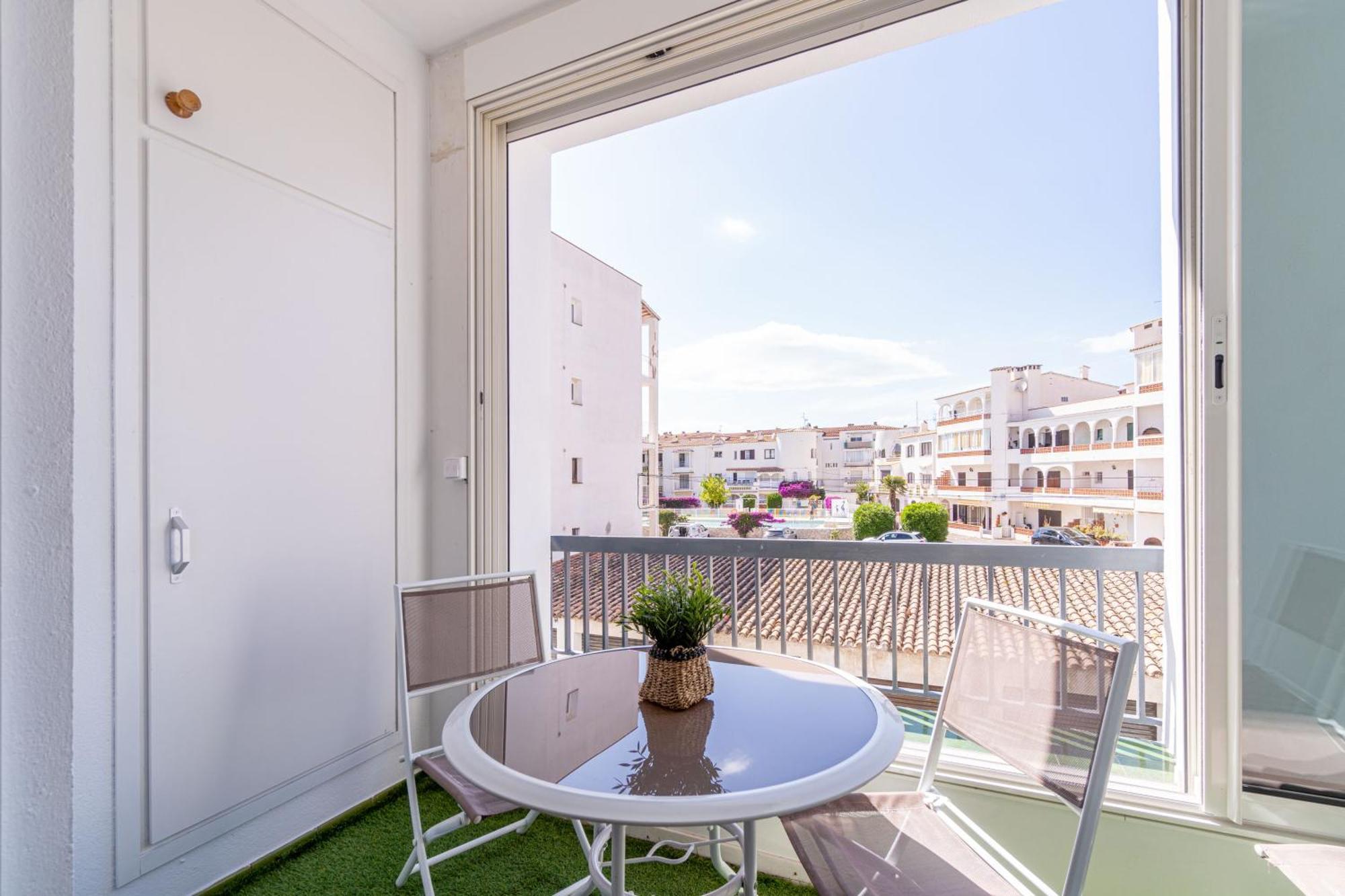 Basic Comfort Apartment Royal Marine 0176 Empuriabrava Exterior photo